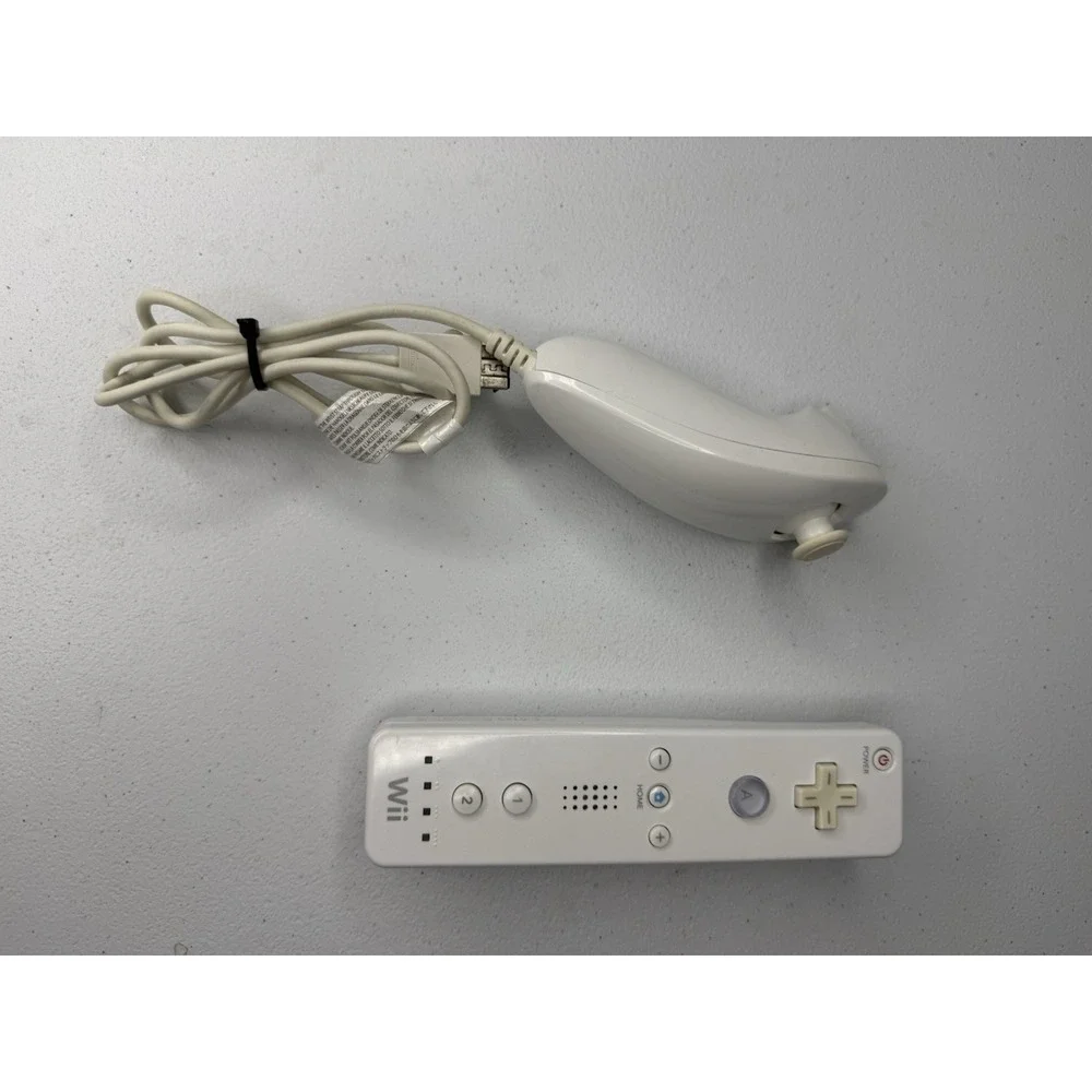 Nintendo Wii U 32GB Console Deluxe Set Black Bundle With 3 Games WUPSKAFB